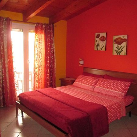 B&B Le Terrazze Isola Di S. Antioco Sant'Antioco Bagian luar foto