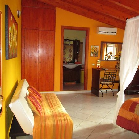 B&B Le Terrazze Isola Di S. Antioco Sant'Antioco Bagian luar foto