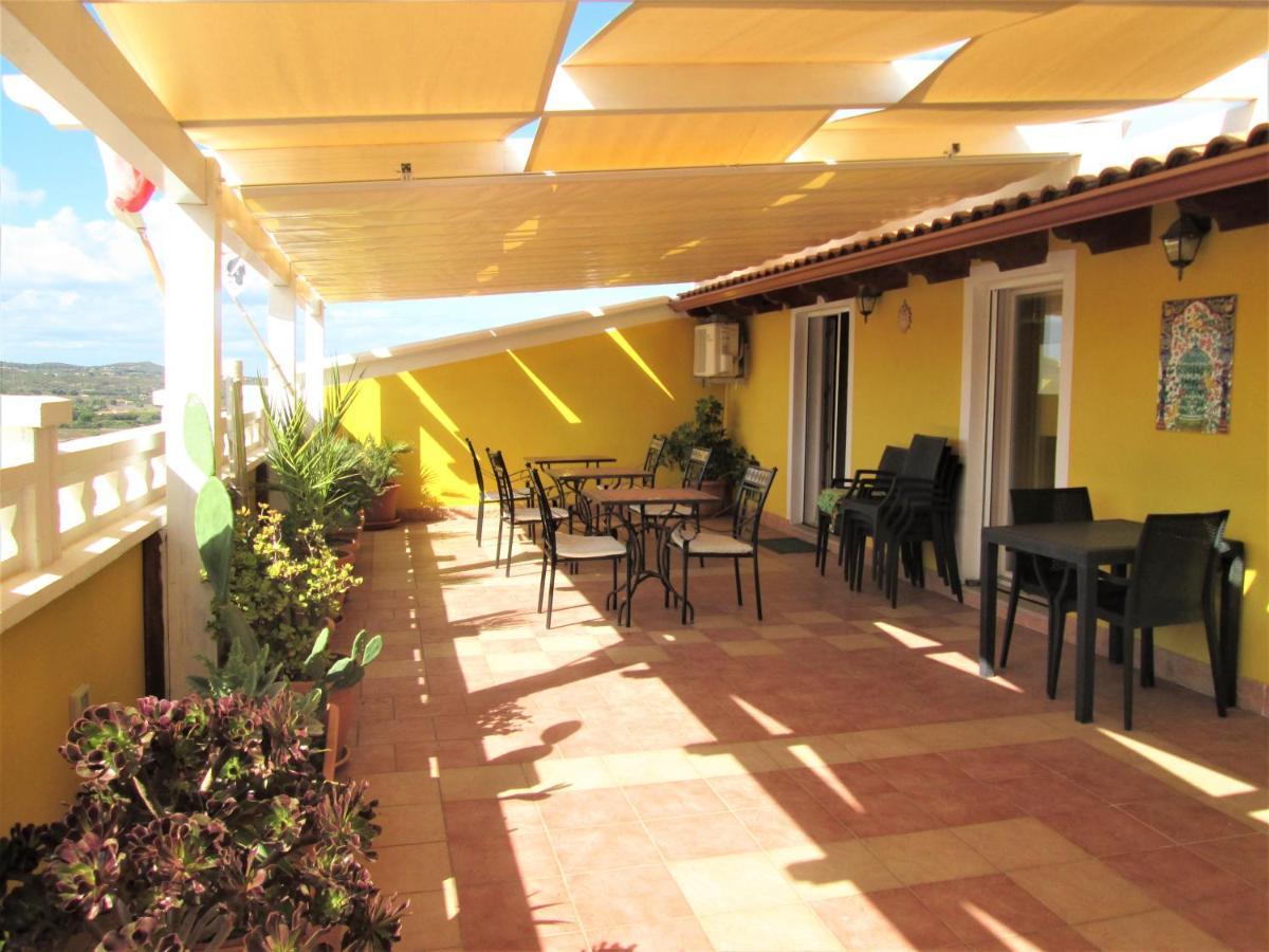B&B Le Terrazze Isola Di S. Antioco Sant'Antioco Bagian luar foto